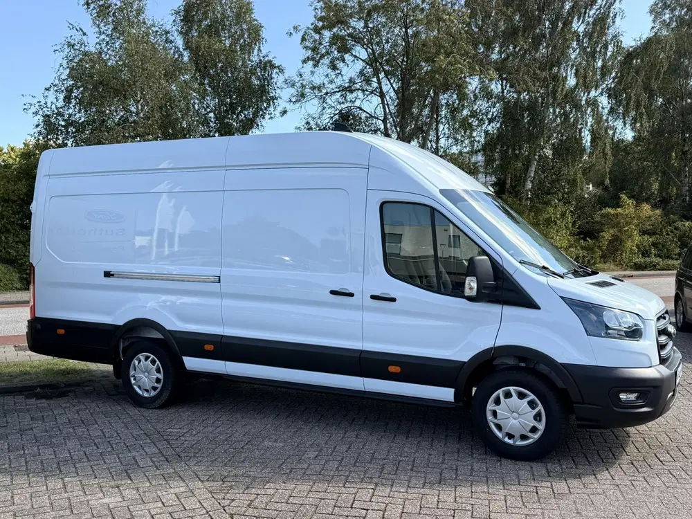Ford Transit 350 2.0 TDCI L4H3 Trend RWD uit 2024, foto 2