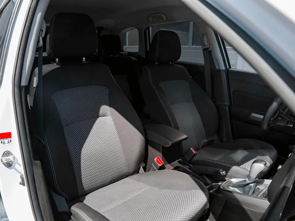 Suzuki Vitara 1.4 Boosterjet Style Smart Hybrid uit 2021, foto 6
