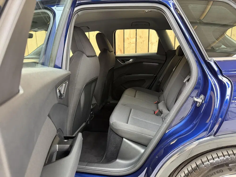 Audi Q4 e-tron 40 Launch edition Advanced Plus 77 kWh SoH uit 2021, foto 13