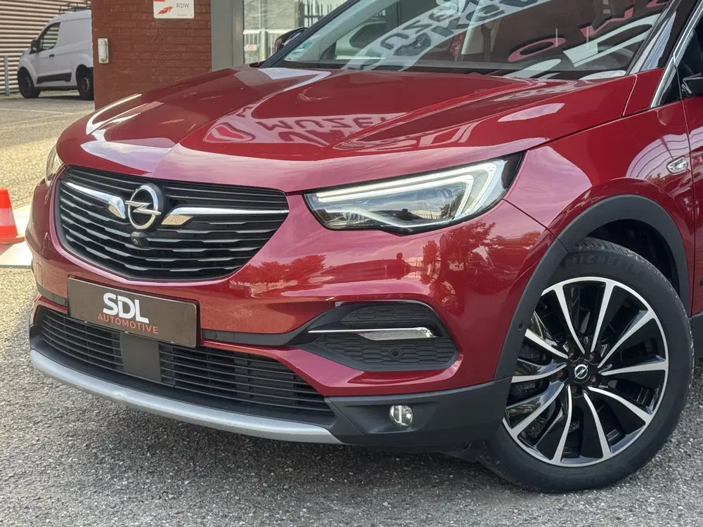 Opel Grandland 1.6 Turbo Hybrid Ultimate uit 2020, foto 8