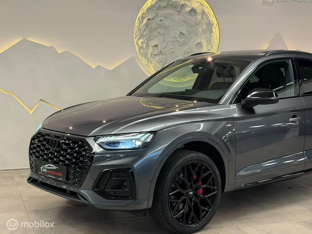 Audi Q5 50 TFSI e S edition Panorama uit 2022, foto 13