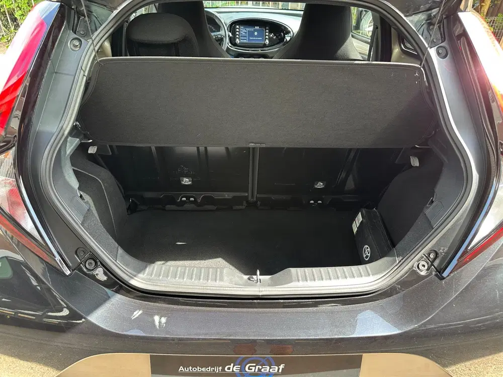 Toyota Aygo X 1.0 VVT-i S-CVT AUTOMAAT uit 2022, foto 13