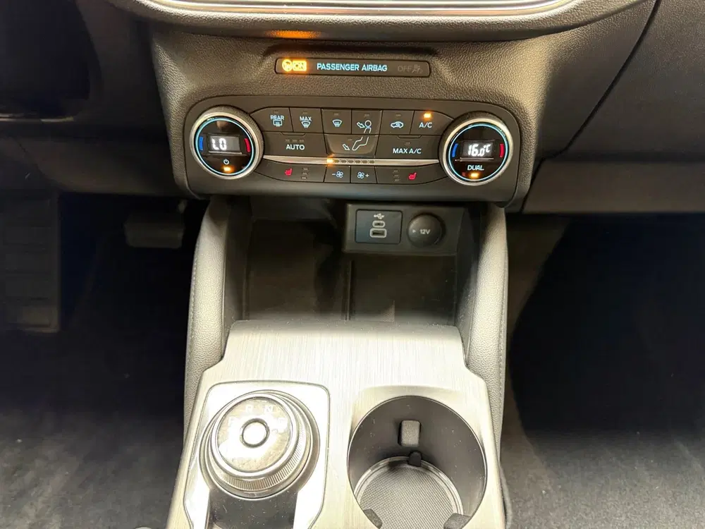 Ford Kuga 2.5 PHEV Titanium I Elek. Trekhaak I Stoel uit 2022, foto 9
