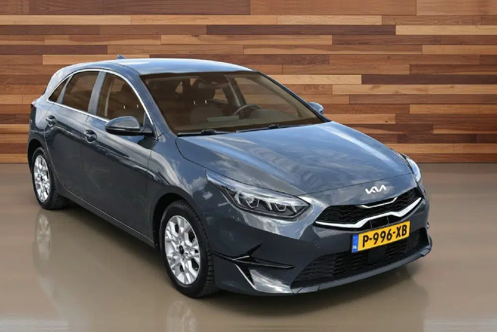 Kia Ceed 1.0 T-GDi MHEV DynamicPlusLine uit 2022, foto 7