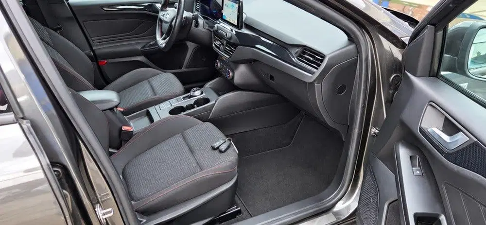 Ford Focus 1.0 EcoBoost Titanium Business st line aut uit 2019, foto 13