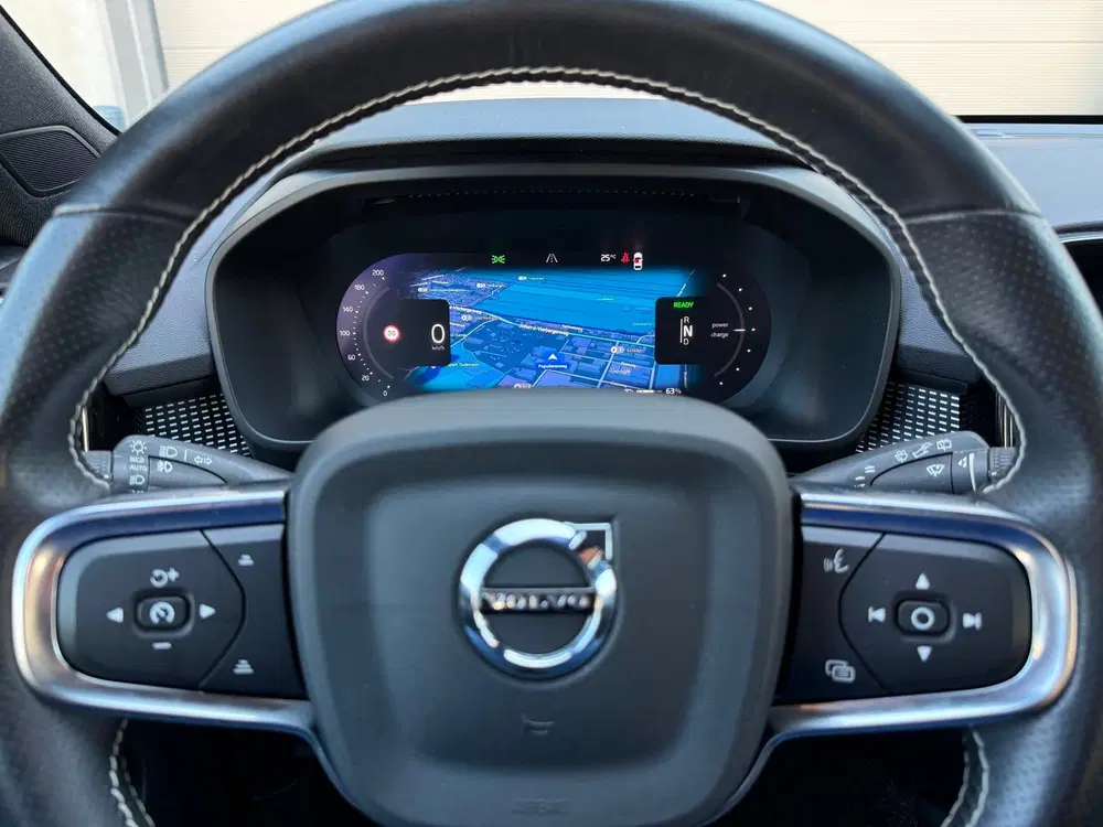 Volvo XC40 Recharge P8 AWD R-Design Wit 2020 NAP uit 2020, foto 10