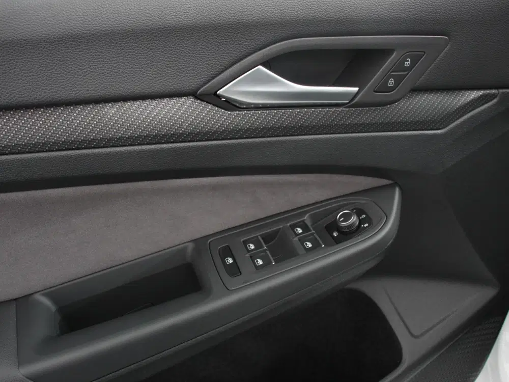 Volkswagen Golf 1.5 eTSI DSG R-Line Panorama dak Navigatie uit 2024, foto 13
