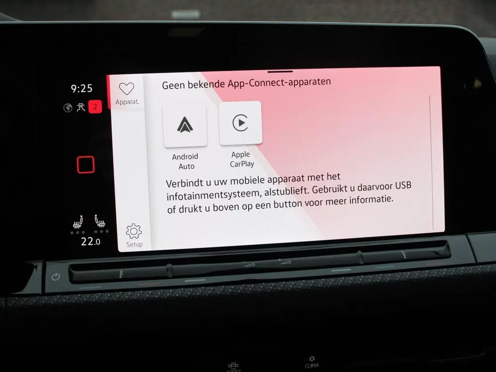 Volkswagen Golf 1.5 eTSI DSG R-Line Panorama dak Navigatie uit 2024, foto 3
