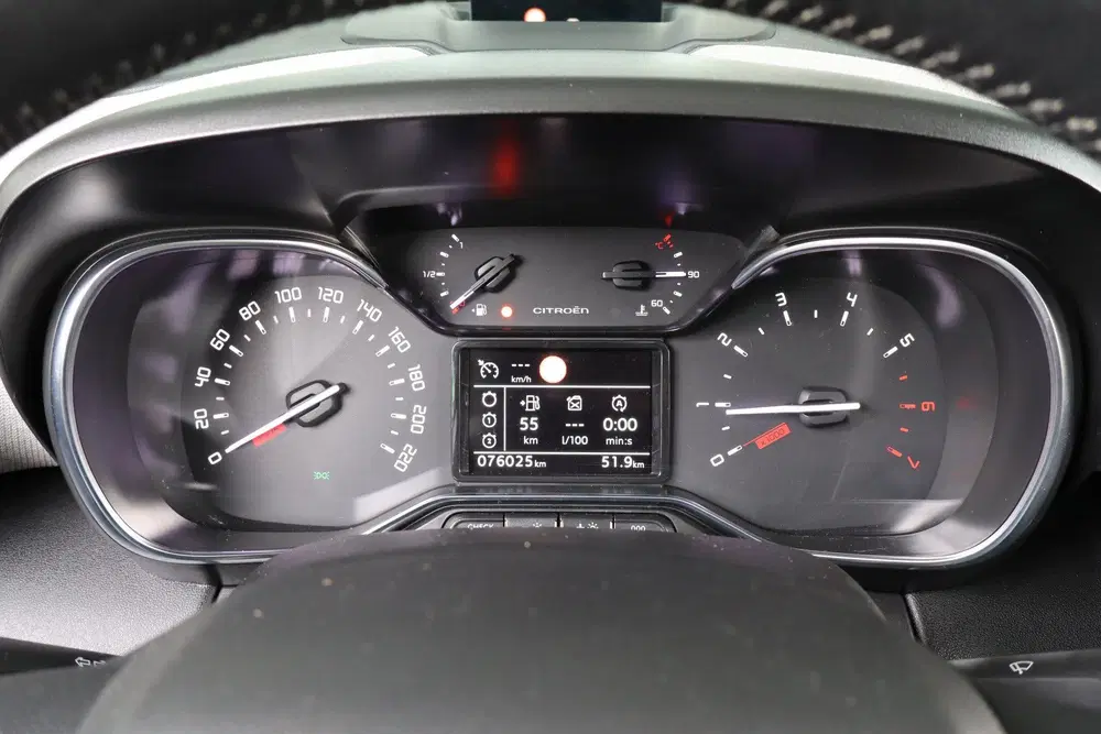 Citroën C3 Aircross 1.2 PureTech S&S Origins Pano uit 2019, foto 11