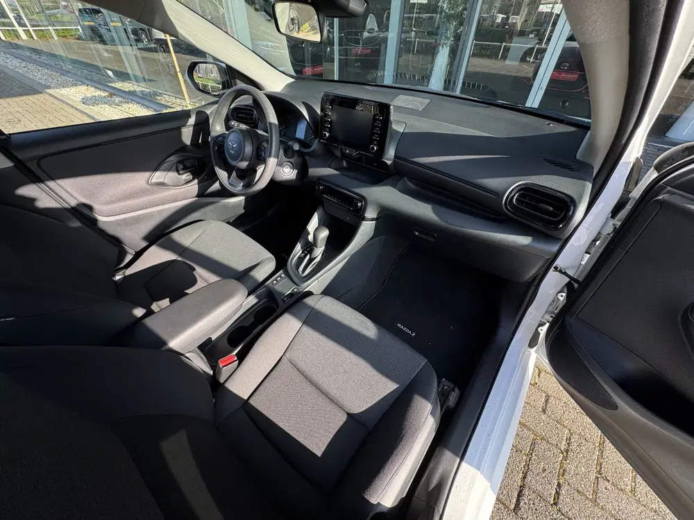 Mazda 2 Hybrid 1.5 Prime-line Clima uit 2023, foto 15