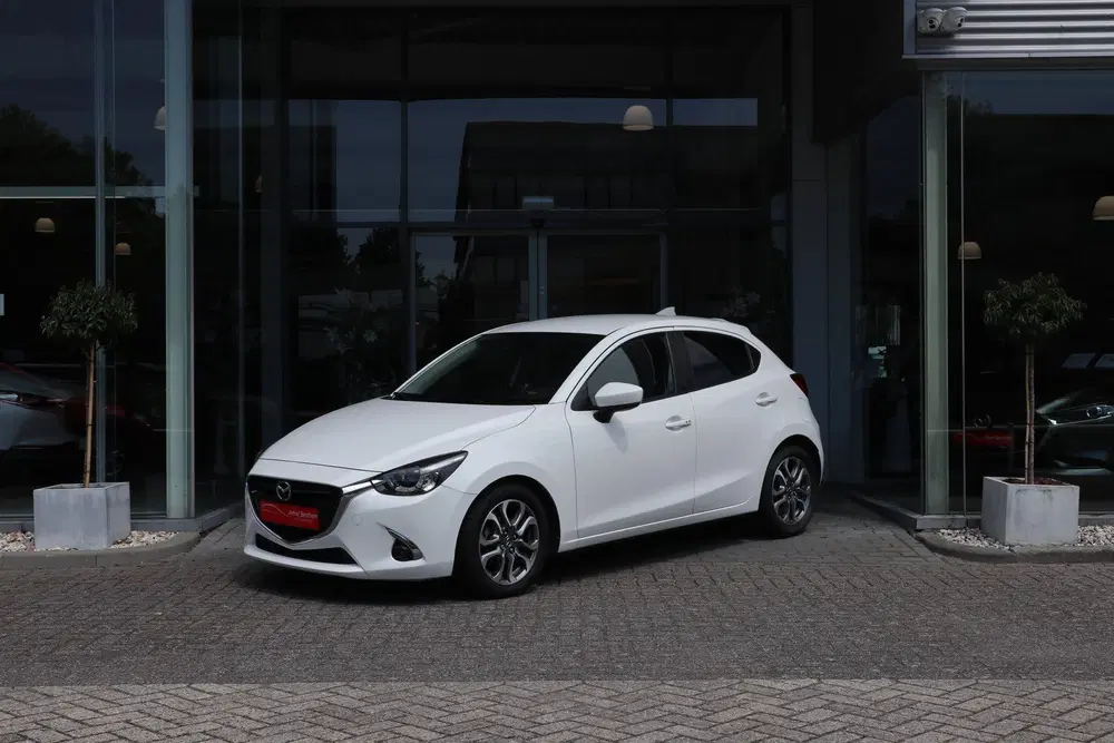 Mazda 2 1.5 Skyactiv-G GT-M Black Suede Camera uit 2019, foto 2