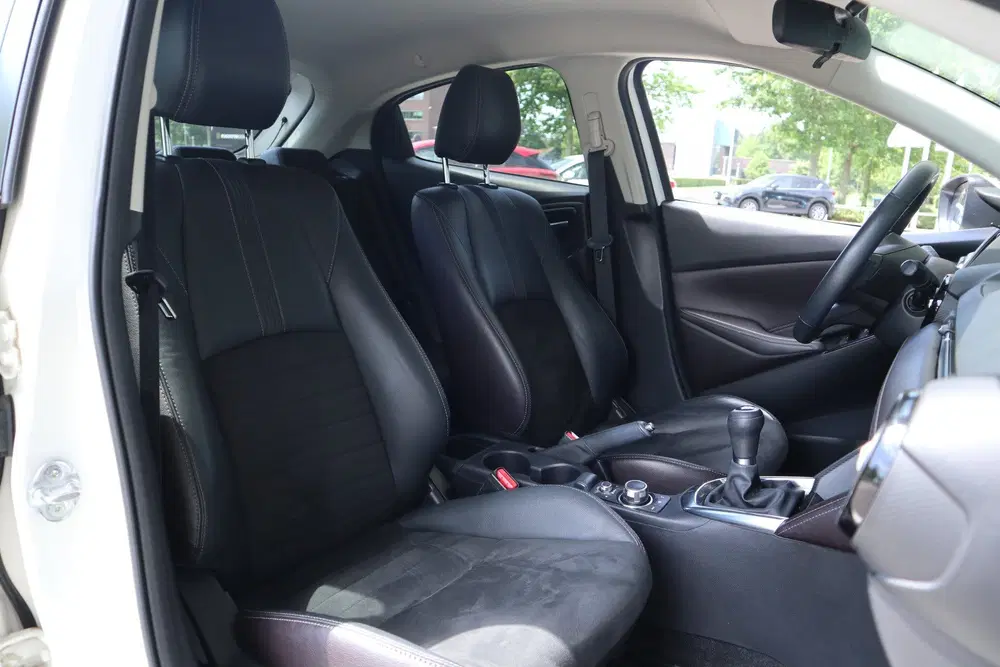 Mazda 2 1.5 Skyactiv-G GT-M Black Suede Camera uit 2019, foto 6