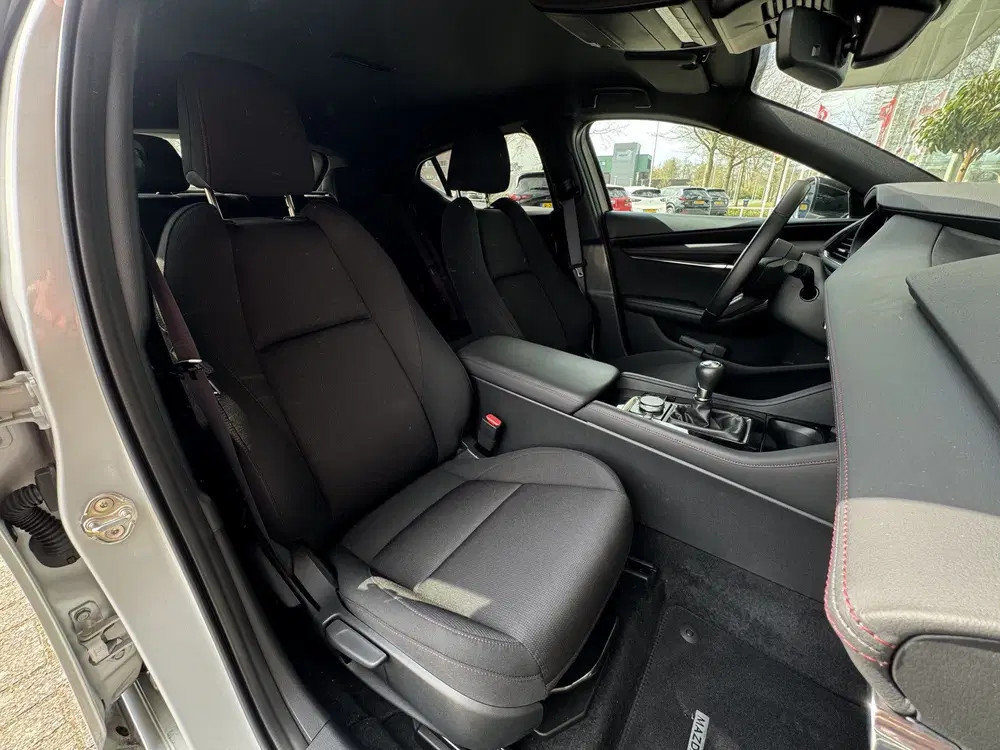 Mazda 3 2.0 e-SkyActiv-X M Hybrid 186 Homura Camer uit 2024, foto 6