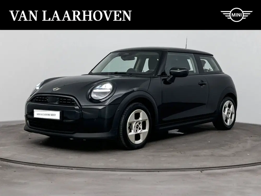 Mini Hatchback Cooper C Essential Automaat uit 2024