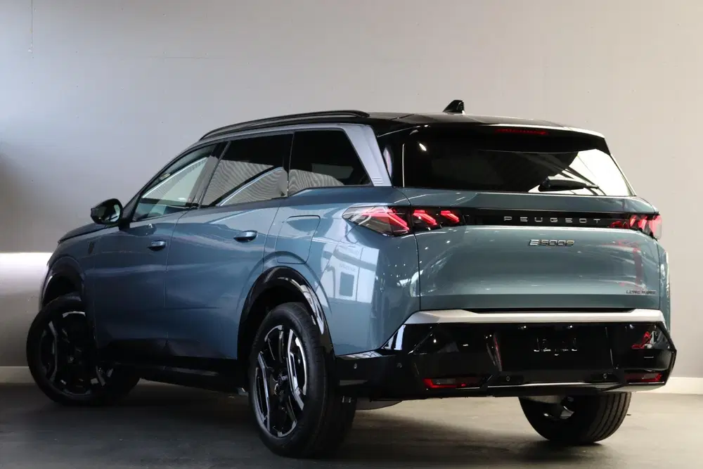 Peugeot 5008 GT Long Range 97 kWh 7p uit 2026, foto 3
