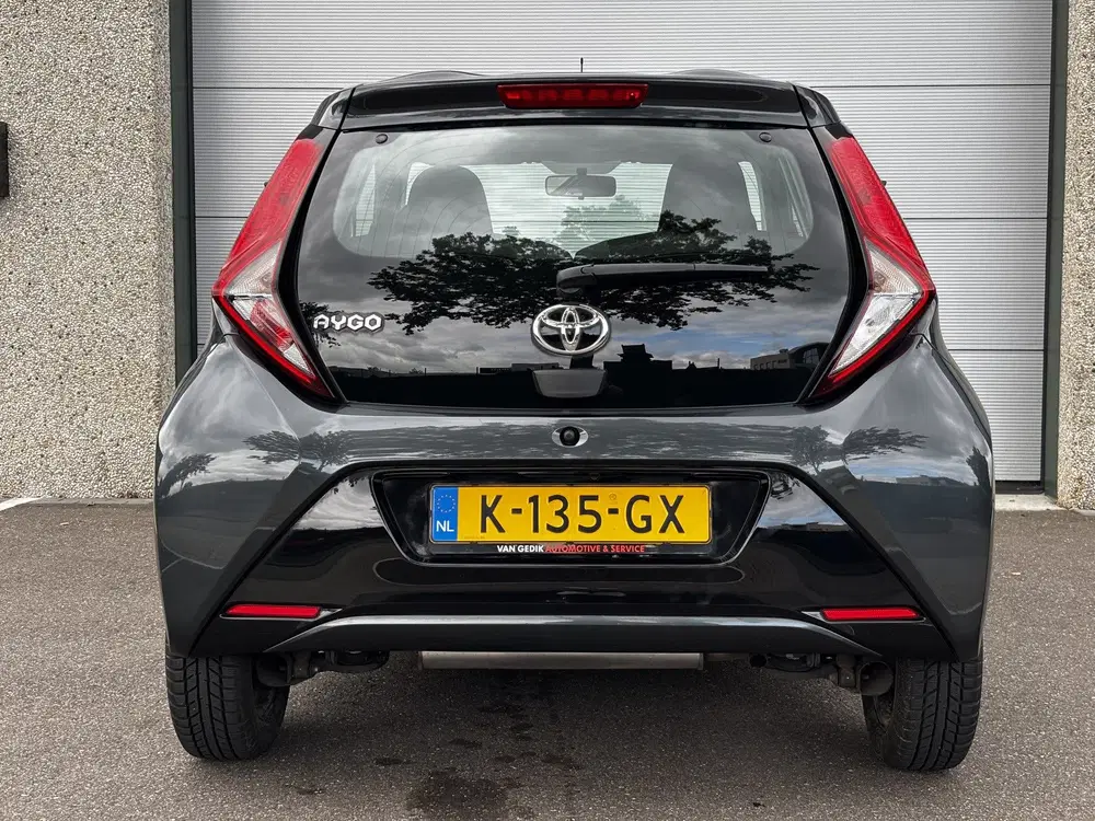 Toyota Aygo 1.0 VVT-i x-play Automaat Navi Carplay Cam uit 2021, foto 10
