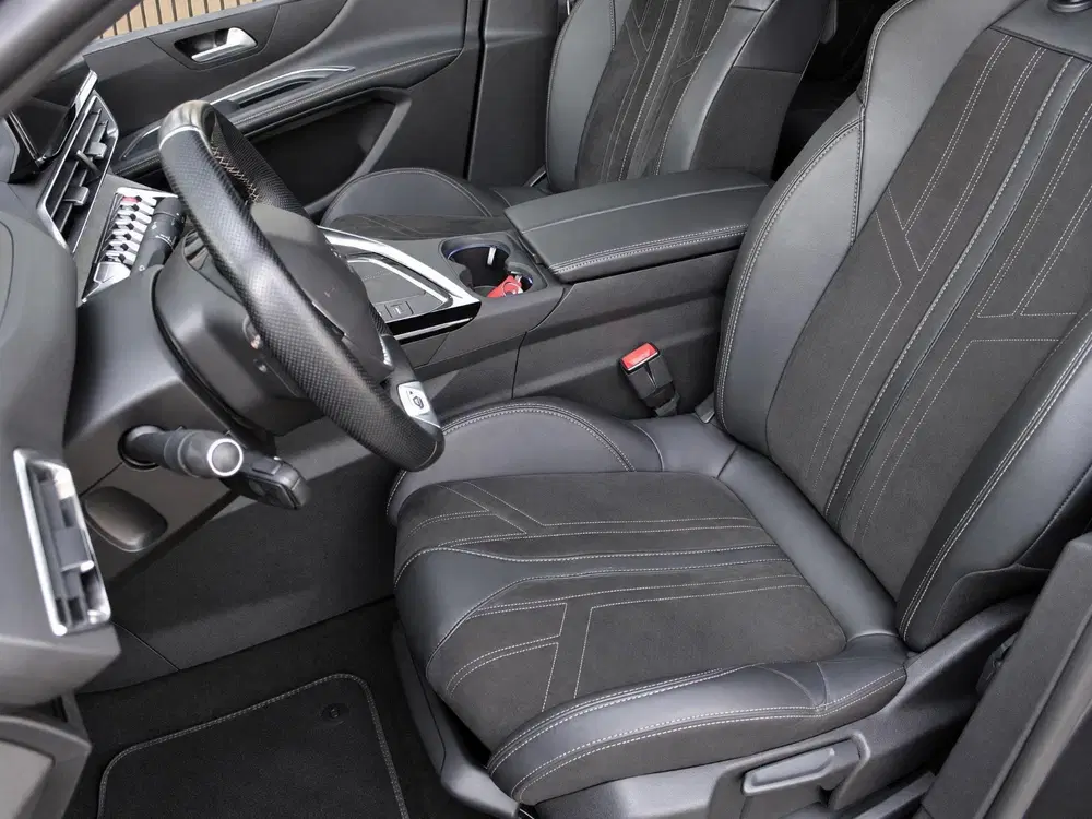 Peugeot 5008 1.2 PureTech GT uit 0, foto 14