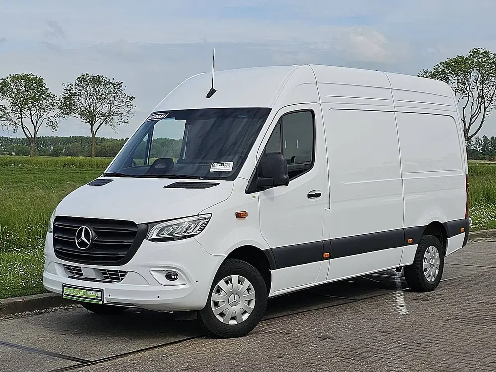 Mercedes-Benz Sprinter 315 1.9 CDI L2H2 Pro L2H2 LED Mbux RW uit 2024