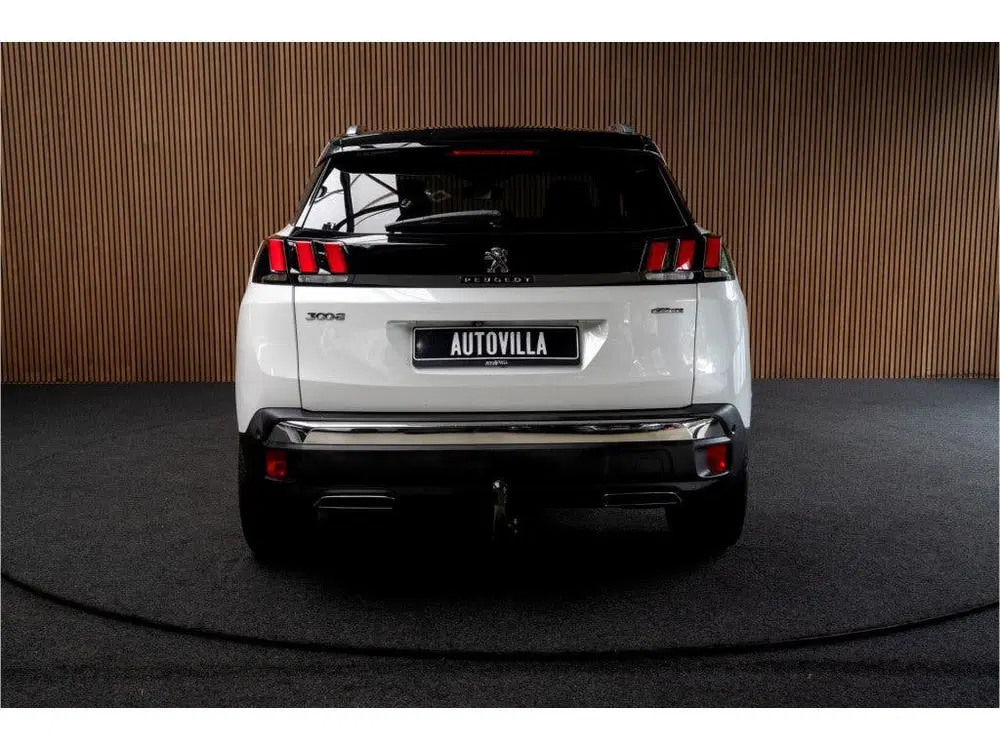 Peugeot 3008 1.2 PureT. GT Line Panodak Navi Camera Cli uit 2019, foto 4
