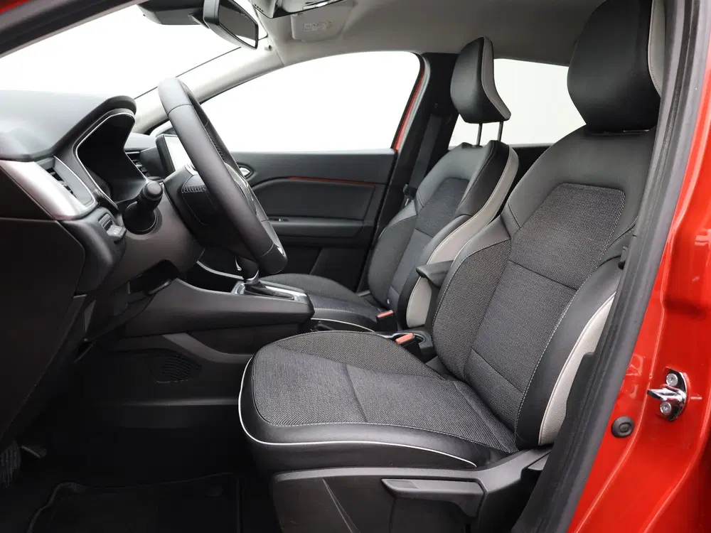 Renault Captur 1.6 E-Tech Hybrid 145 Intens uit 2021, foto 7