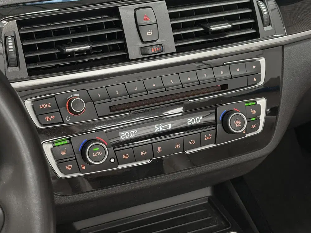 BMW 2-serie 218i High Executive M PAKKET uit 2019, foto 10