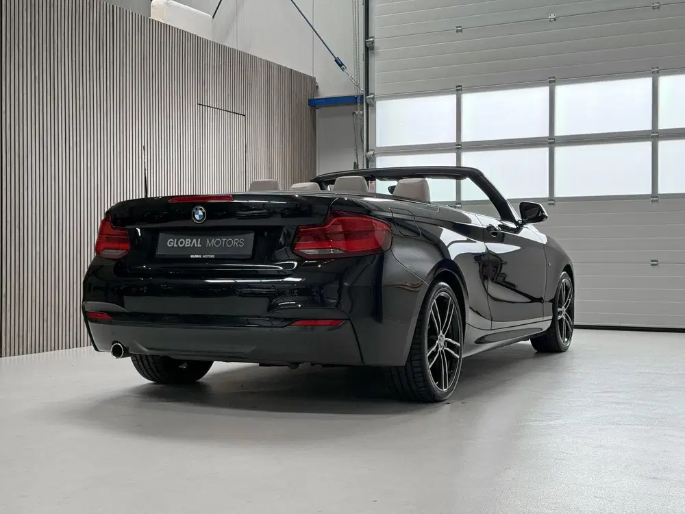 BMW 2-serie 218i High Executive M PAKKET uit 2019, foto 2