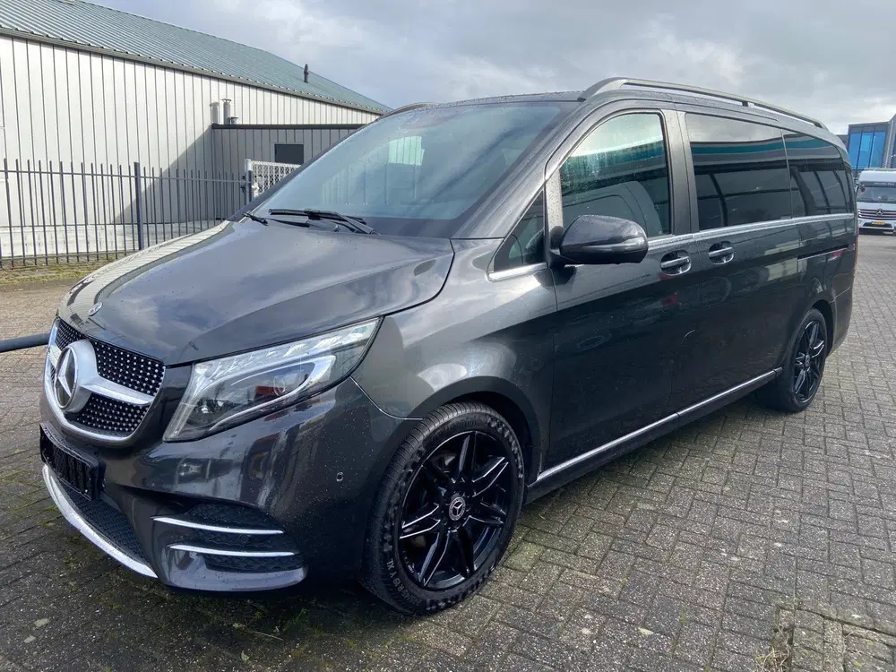 Mercedes-Benz V-Klasse 300d Lang DC Avantgarde uit 2020, foto 5