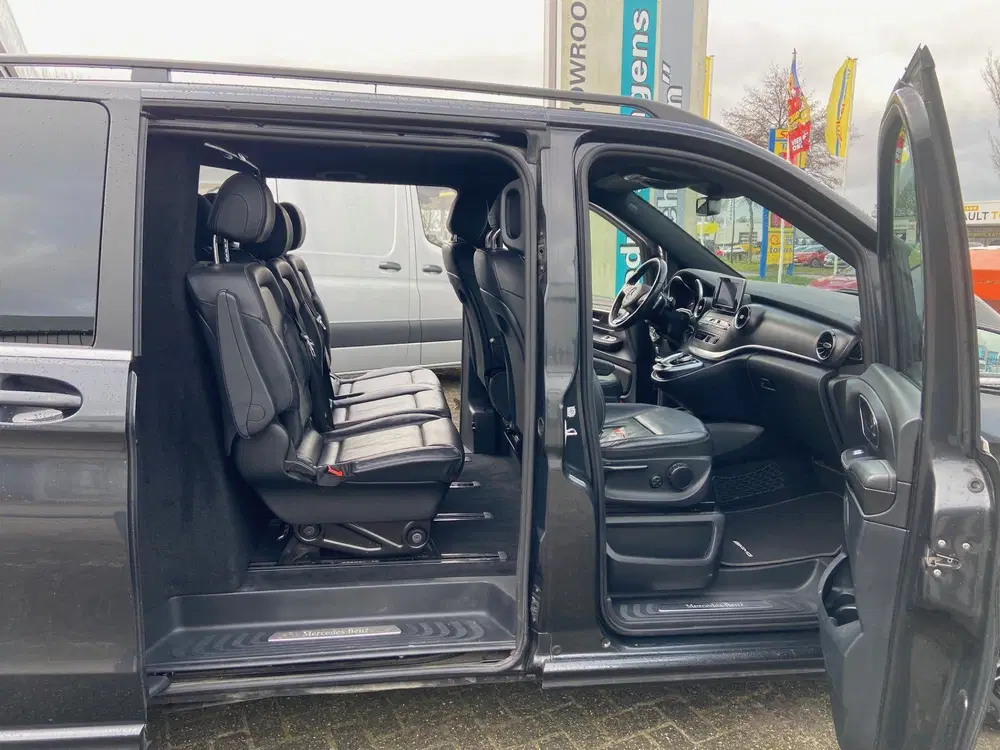 Mercedes-Benz V-Klasse 300d Lang DC Avantgarde uit 2020, foto 8