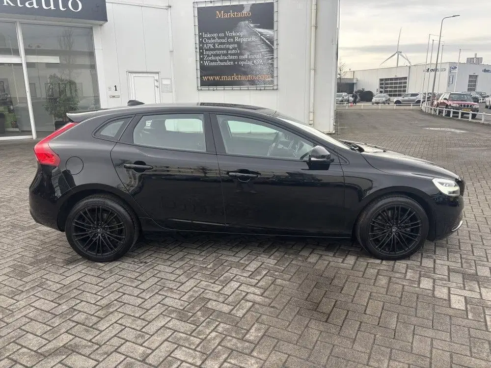 Volvo V40 1.5 T3 Dynamic Edition Navi Led Cruise Sto uit 2019, foto 10