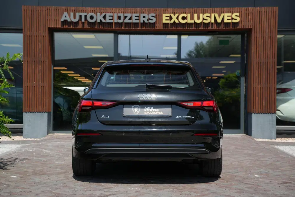 Audi A3 40 TFSI e Advanced edition uit 2023, foto 11