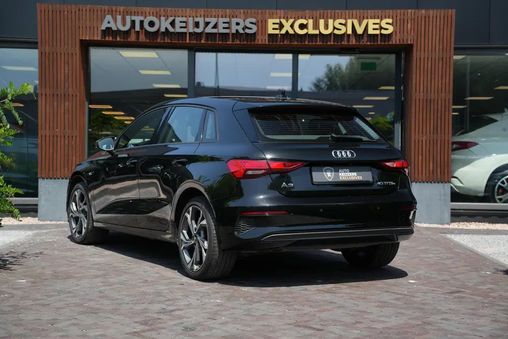 Audi A3 40 TFSI e Advanced edition uit 2023, foto 9
