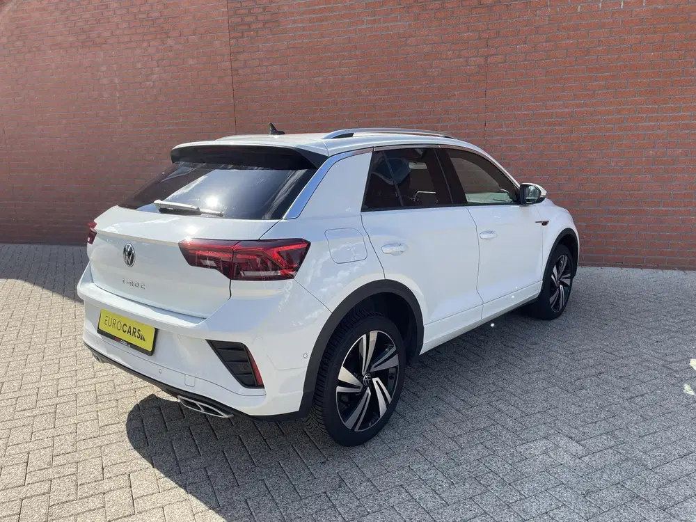 Volkswagen T-Roc 1.5 TSI 150pk DSG R-Line Navigatie Apple C uit 2023, foto 5