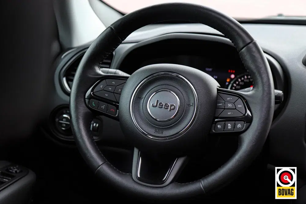 Jeep Renegade 1.3T Limited uit 2020, foto 11
