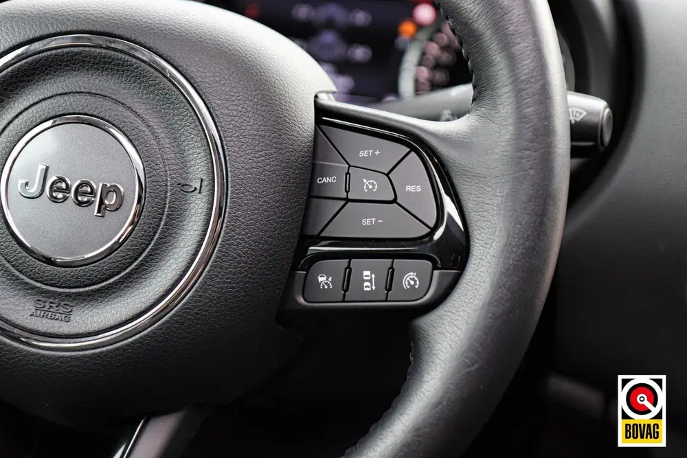 Jeep Renegade 1.3T Limited uit 2020, foto 13