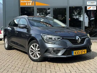 Renault Megane Mégane Estate 1.3 TCe Limited uit 2019