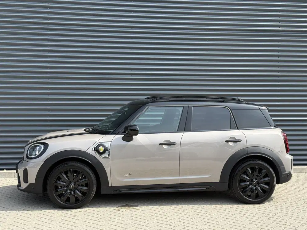 Mini Countryman 1.5 Cooper SE ALL4 Pano uit 2022, foto 3