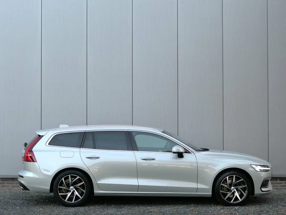 Volvo V60 2.0 T5 AUT Momentum 12 MND garantie Navi uit 2019, foto 5