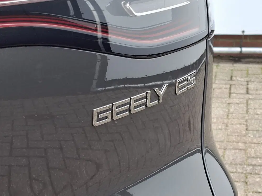 Volvo EX40 Geely E5 Pro+ 68 kWh V2L Long Range Adapt. uit 2026, foto 6