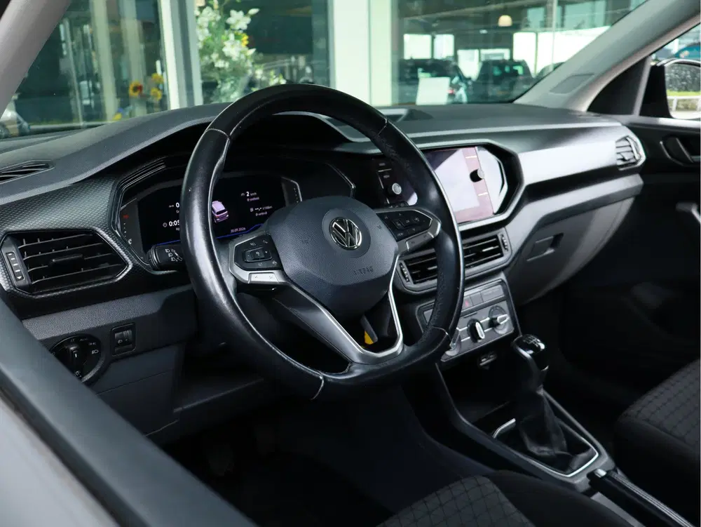 Volkswagen T-Cross 1.0 TSI Life Vitrual Cockpit uit 2019, foto 6
