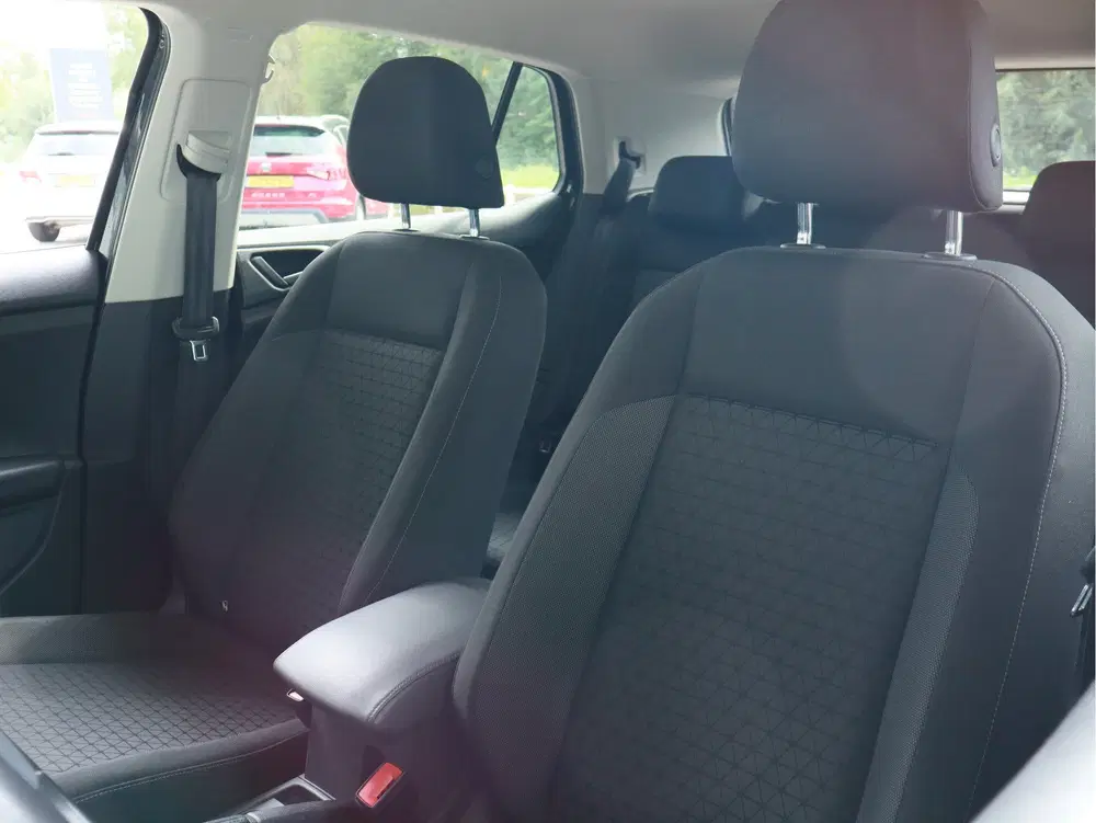Volkswagen T-Cross 1.0 TSI Life Vitrual Cockpit uit 2019, foto 8