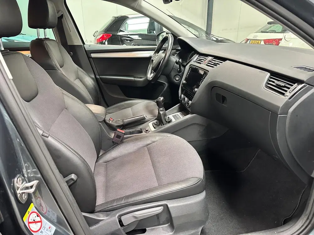 Skoda Octavia 1.6 TDI Greentech Clever Edition uit 2019, foto 7