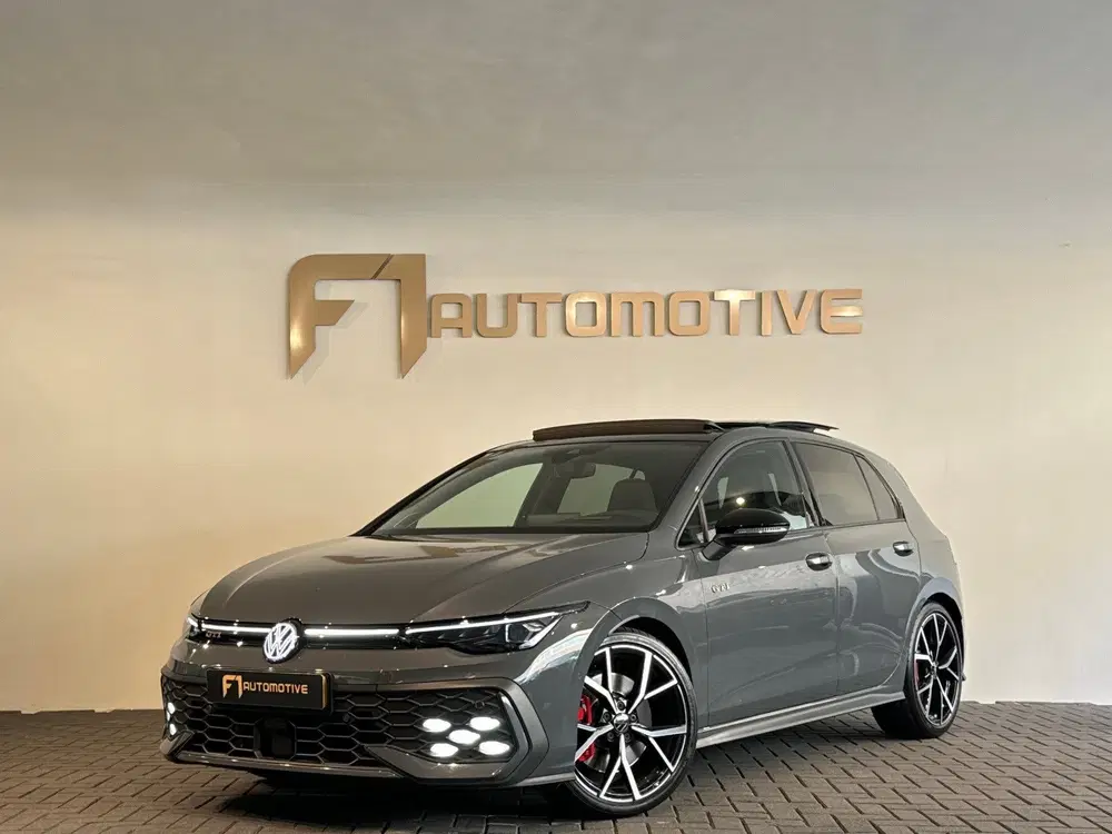 Volkswagen Golf 2.0 TSI GTI Pano uit 2024