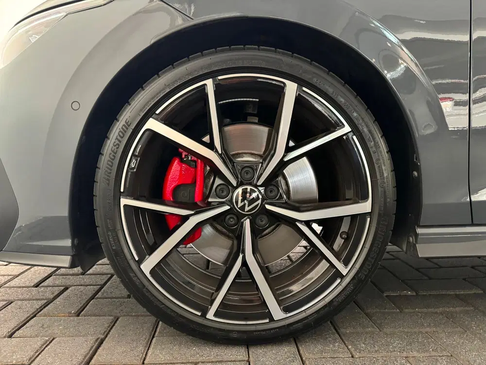 Volkswagen Golf 2.0 TSI GTI Pano uit 2024, foto 10