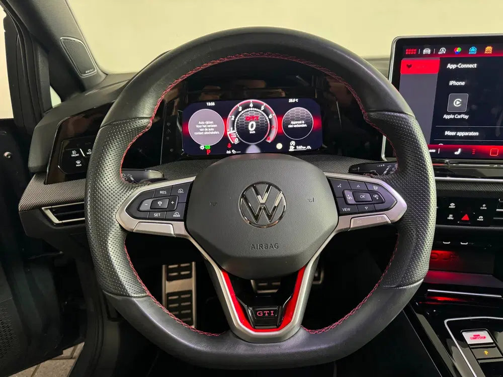 Volkswagen Golf 2.0 TSI GTI Pano uit 2024, foto 15