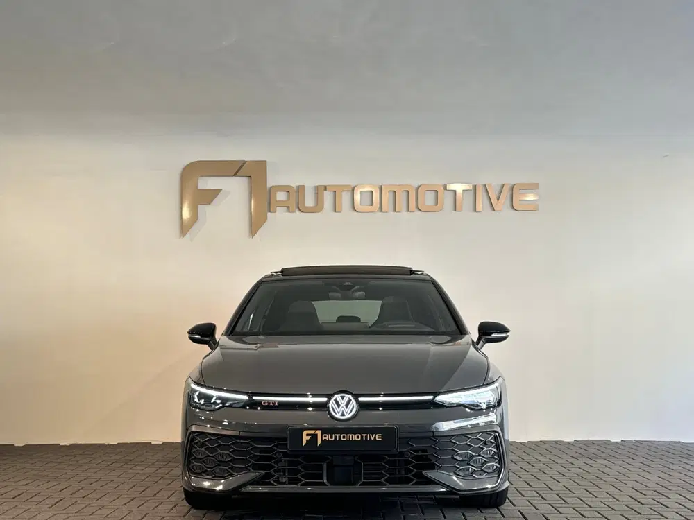 Volkswagen Golf 2.0 TSI GTI Pano uit 2024, foto 2