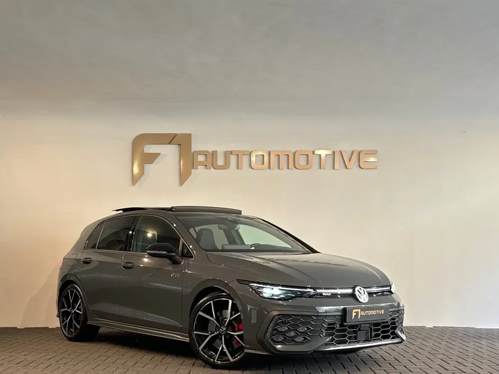 Volkswagen Golf 2.0 TSI GTI Pano uit 2024, foto 3