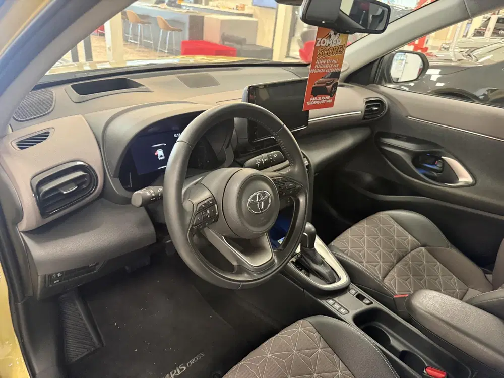 Toyota Yaris Cross 1.5 Hybrid Executive met Panoramadak uit 2022, foto 8