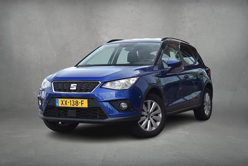 SEAT Arona 1.0 TSI Style Business Intense uit 2019, foto 2