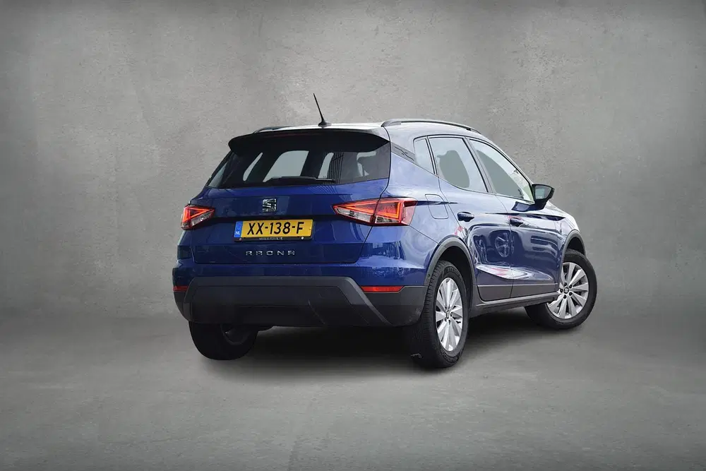 SEAT Arona 1.0 TSI Style Business Intense uit 2019, foto 3