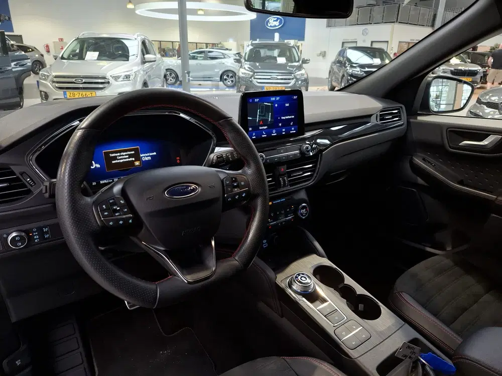 Ford Kuga 2.5 PHEV ST-Line X uit 2021, foto 12